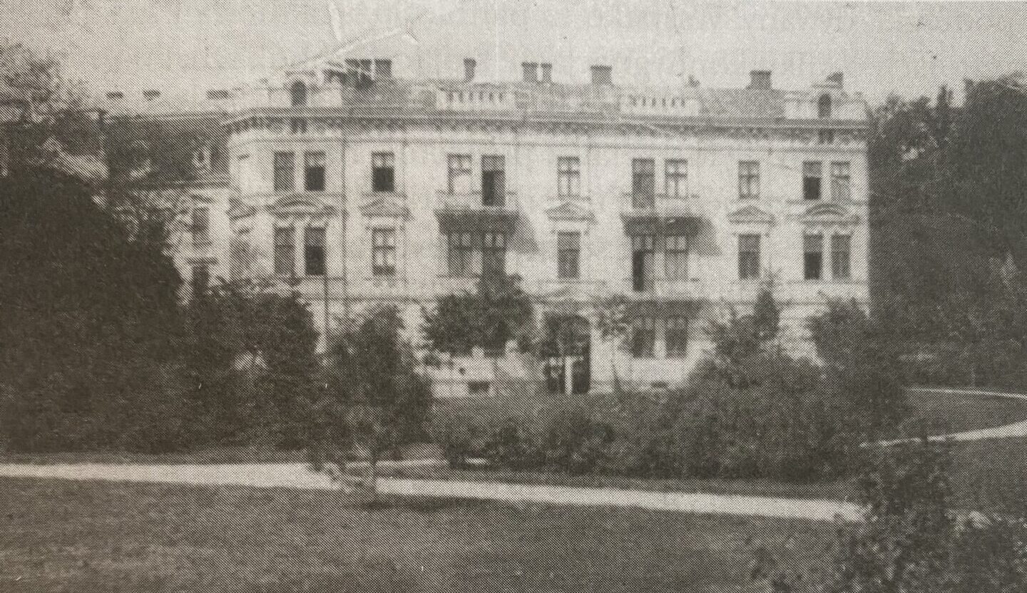Pałac Dzieduszyckich przy ul. Kurkowej 15 we Lwowie, arch. rodzinne